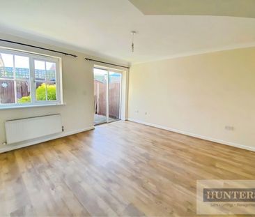 2 bedroom House To Let Total Size: 616 SQ FT - Photo 3