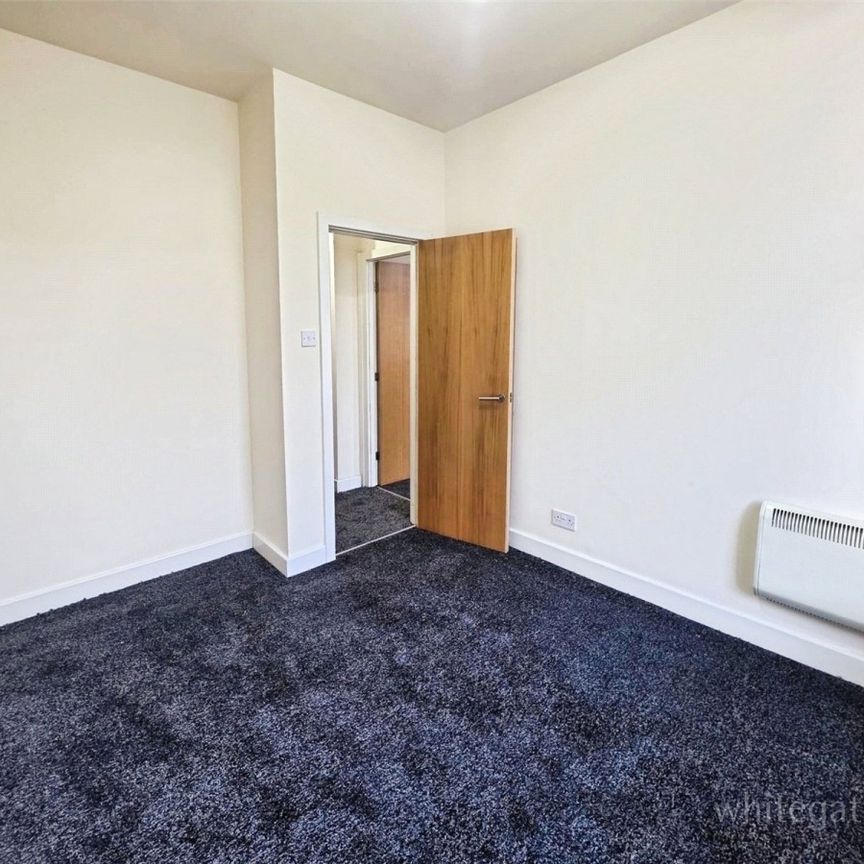 Wellington Road, Dewsbury, West Yorkshire, WF13 - Photo 1
