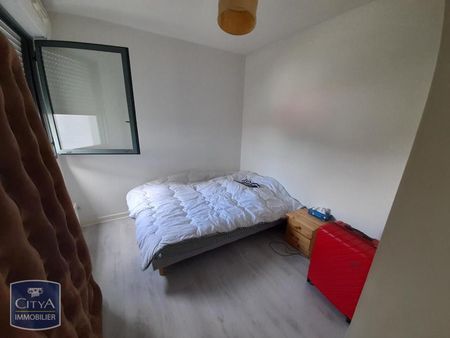 Location Appartement 2 pièces 33m² LA ROCHELLE 17000 - Photo 2