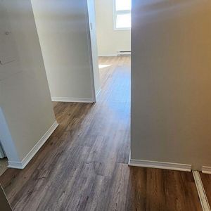 1 CH - 1 SDB - Gatineau - $1,335 /mo - Photo 3