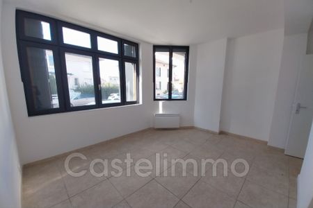 Location Appartement 3 pièces 65m² MONTAUBAN 82000 - Photo 4