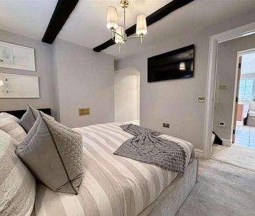 Priory Road, Warwick, CV34 - Photo 2