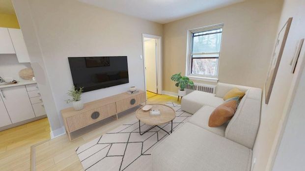 1030-1040 Hollington Street, Carlington, Ottawa, ON - Photo 1