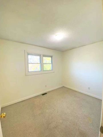 For Lease - 1540 Norwill Crescent, Oshawa, Ontario - Photo 3