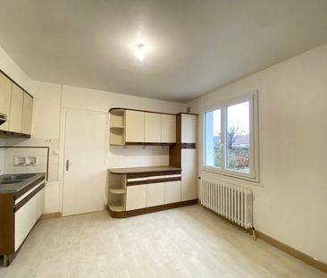 Location Maison 4 Pièces 90 m² - Photo 1