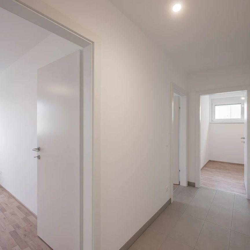 VIDEOBESICHTIGUNG: familienfreundlich wohnen: 4 Zimmer, Balkon, 2 KFZ Stellplätze - erst mieten, dann kaufen! GO2EISENSTADT! - Photo 1