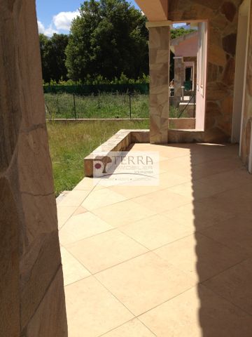 Location Maison 4 pièces 87m² PRUNELLI DI FIUMORBO 20243 - Photo 5