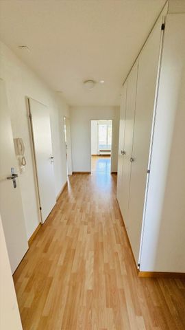 2.5 Zimmer, 52 m², 3. Stock - Photo 4