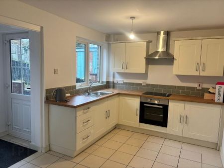 156 East Street, Newtownards, BT23 7DD - Photo 5