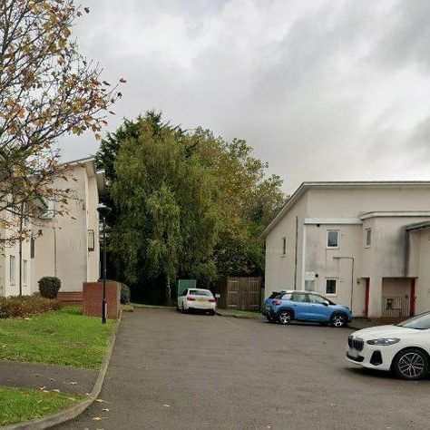 1 bedroom ground floor flat to rent - Photo 2