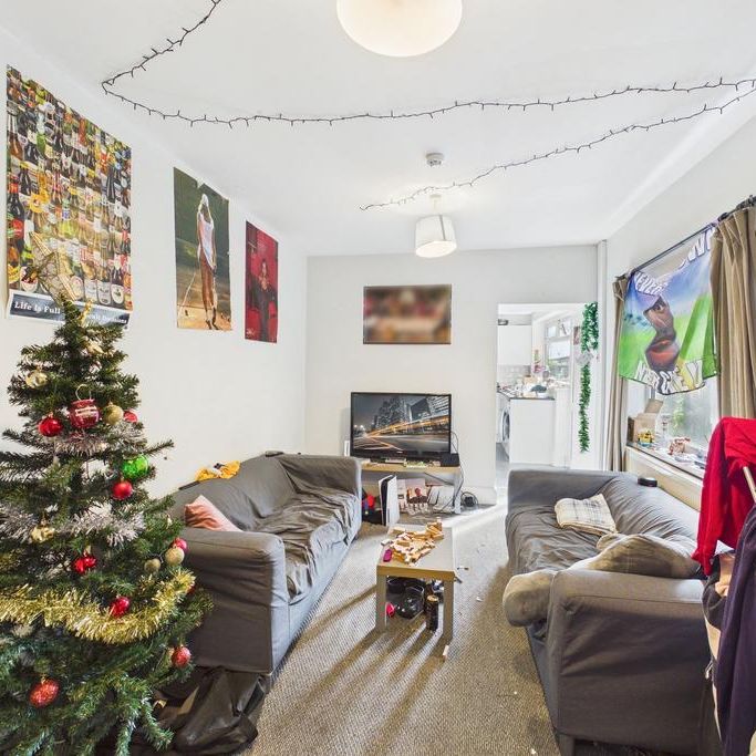 5 bedroom terraced house to rent - Photo 1