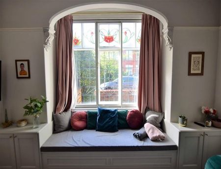 4 Bedroom Semi Detached Available Arranging tenancy - Photo 3