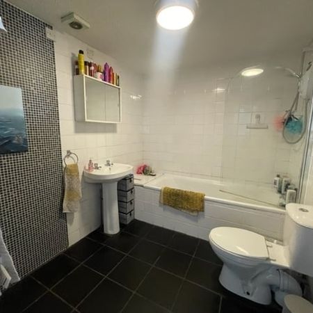 Upper Belgrave Road - Photo 4