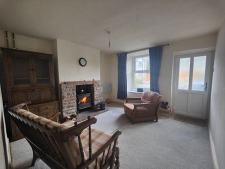 Terraced House in 1 Crosby Terrace Kirkby Thore C10 1UF - Photo 4