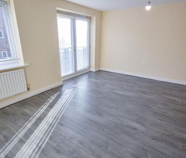 3 bedroom townhouse to rent - Photo 2