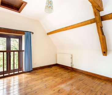 A beautifully presented barn conversion situated in a desirable rur... - Photo 6