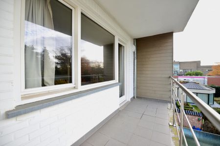 Unieke, luxueuze herenwoning met garage, 3 slpk, 3 terrassen en tuin voor 1.250 EUR/mnd - Foto 3