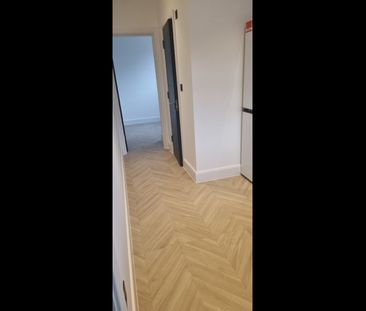 Room in a Shared House, Dunster Drive, NW9 - Photo 5