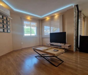 Alquiler de chalet adosado en Urbanización Los Naranjos de Marbella... - Photo 3