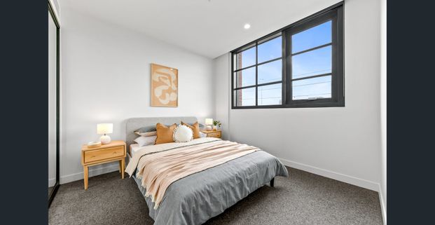 AUSTRALIAN LUXURY THAT FEELS LIKE HOME – IN THE HEART OF RICHMOND! - Photo 1