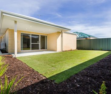 Fresh Family Home - *Open Thurs 8th Jan 4pm to 4.20pm* - Photo 1