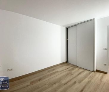 Location Appartement 2 pièces 55m² CAMBRAI 59400 - Photo 2