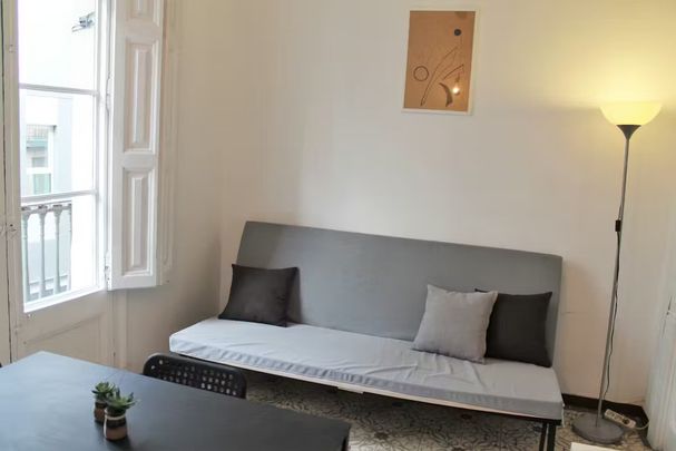 Carrer Nou de la Rambla, Barcelona, Catalonia 08001 - Foto 1