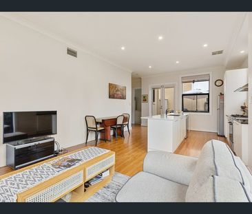 42 High Street, Glenelg SA 5045 - House For Rent | Domain - Photo 1