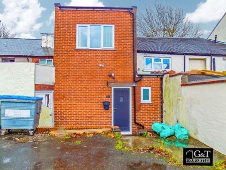 Tower View, John Street, Brierley Hill, DY5 - Photo 4