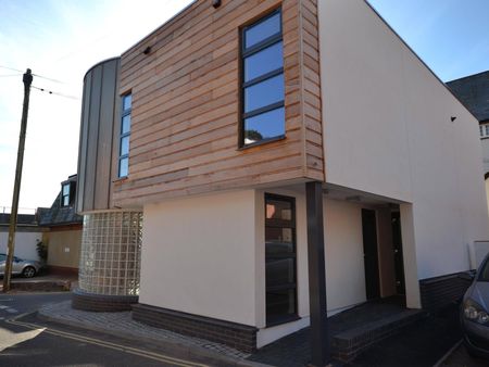 Cedar House, Brook Road, Budleigh Salterton, Devon, EX9 - Photo 3