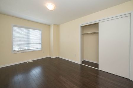 For Lease - 7782 Hackberry Trail, Niagara Falls, Ontario - Photo 3