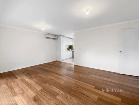 1/3 Sherbourne Road, Briar Hill - Photo 4