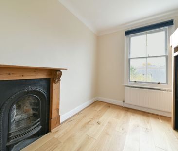 2 Bedroom - Photo 3