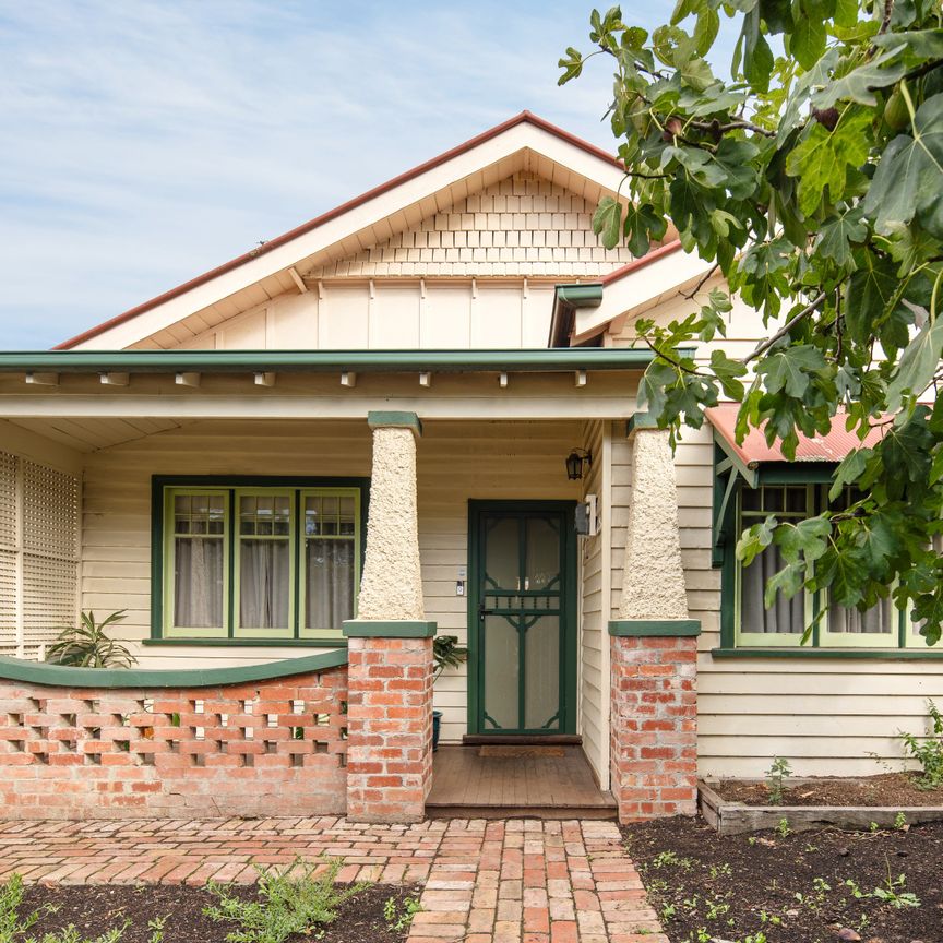 11 Rose Street, Brunswick VIC 3056 - House For Rent | Domain - Photo 1