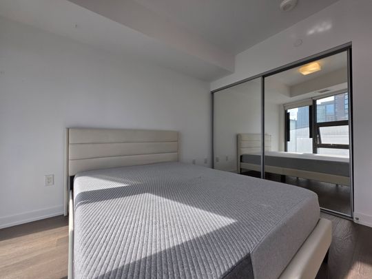 For Lease - 11 Wellesley Street Unit# 1004, Toronto, Ontario - Photo 1