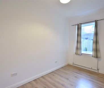 North View Terrace, Gateshead, NE10 - Photo 2