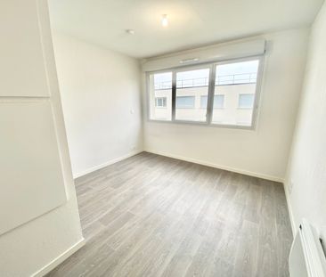 Location Appartement 1 pièce 19m² AUZEVILLE TOLOSANE 31320 - Photo 2