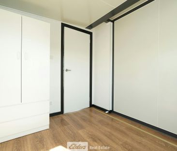 Quiet and Convenient - Photo 1