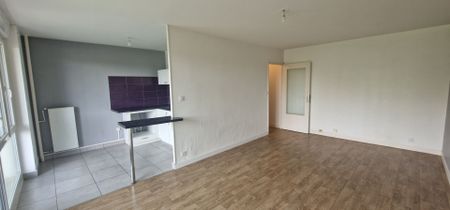 Location Appartement 2 pièces 47m² - Photo 4