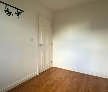 Chester High Road, Neston, CH64 3TE - Photo 3