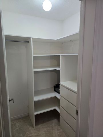 For Lease - 92 Honeyview Trail, Brampton, Ontario - Photo 3