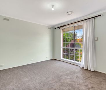 85 Fairfax Street, Albanvale VIC 3021 - House For Rent | Domain - Photo 4