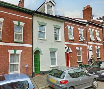 5 bedroom terraced house to rent - Photo 1