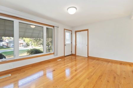 For Lease - 61 Delaware Street Unit# Upper, Middlesex Centre, Ontario - Photo 5