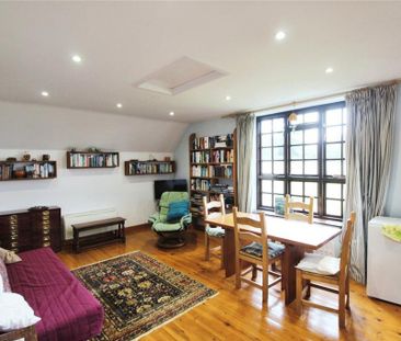 1 bedroom detached house to rent - Photo 1