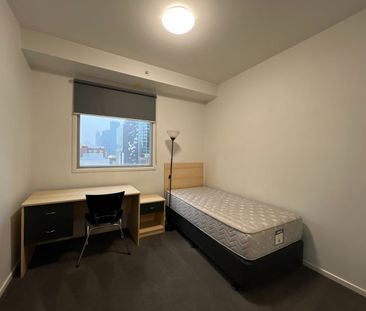 Fully Furnished 2 Bedrooms Apartment - Photo 3