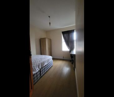 4 Bed Terraced House, Ullswater Street, LE2 - Photo 5