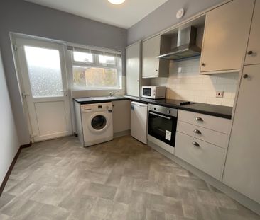 8 Orkney Street, Belfast, BT13 3GR - Photo 2