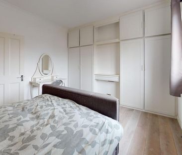 2 bedroom end of terrace house to rent - Photo 5