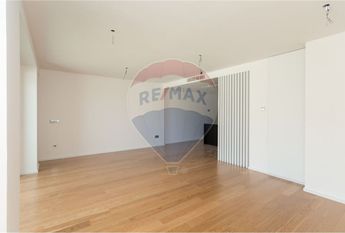 Apartamento T3 em Lisboa